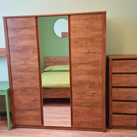 Green Lovers Apartment *