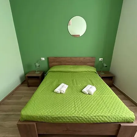 Apartment Green Lovers